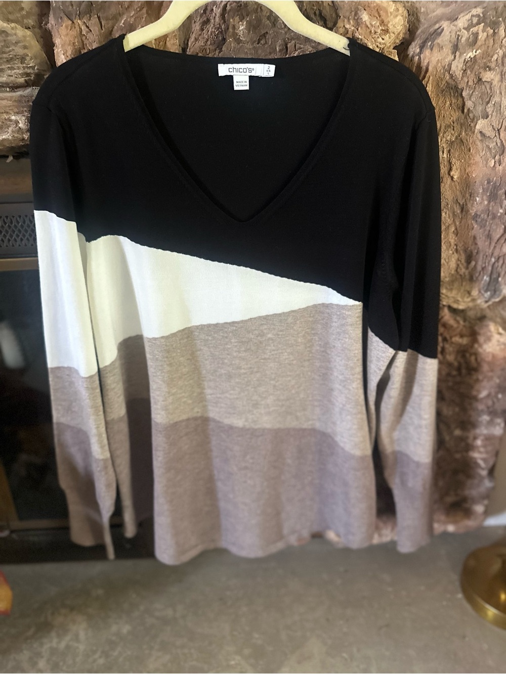 Chico's Black, Cream and Taupe Colorblock V-Neck Sweater
